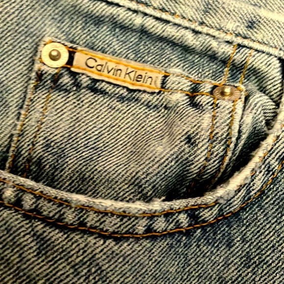 Calvin Klein Stone Washed Jeans 33 x 34 Pre-owned Condition - Picture 5 of 12